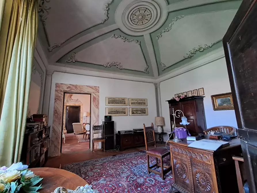 Immagine 38 di Villa in vendita  a Santa Maria A Monte