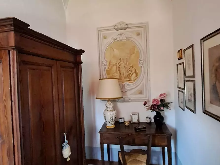 Immagine 36 di Villa in vendita  a Santa Maria A Monte