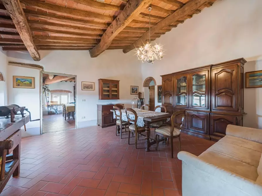 Immagine 66 di Villa in vendita  a Santa Maria A Monte