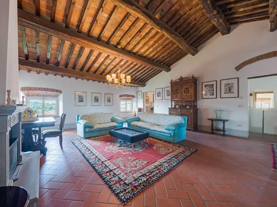 Immagine 64 di Villa in vendita  a Santa Maria A Monte