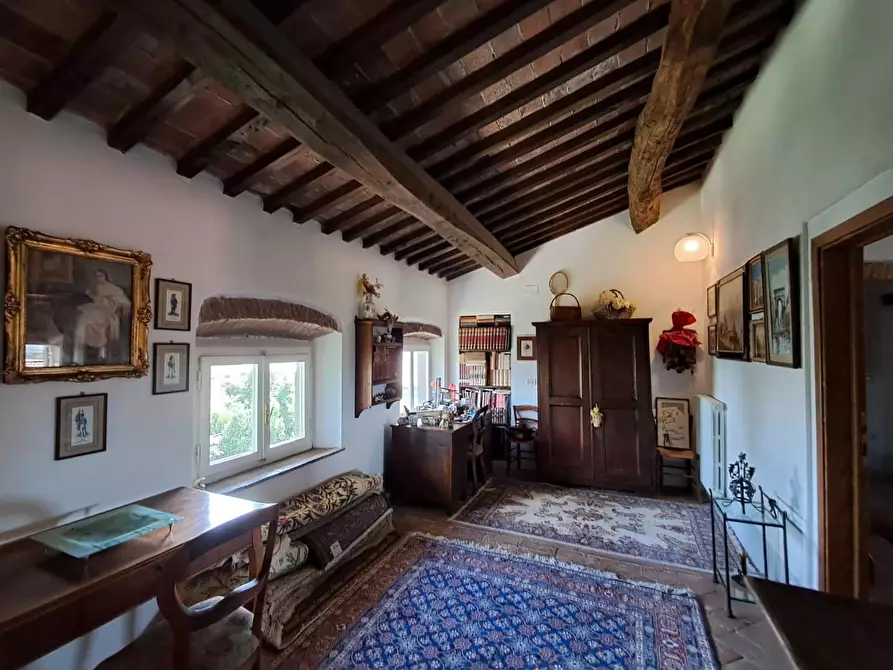Immagine 22 di Villa in vendita  a Santa Maria A Monte