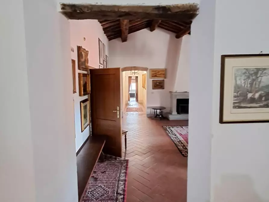 Immagine 24 di Villa in vendita  a Santa Maria A Monte