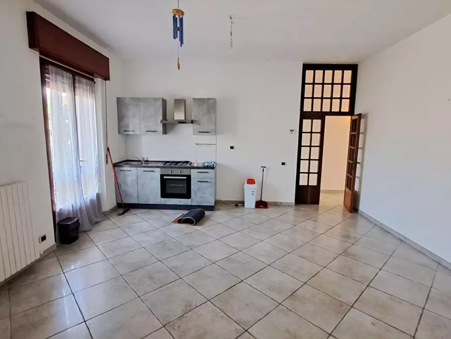 Immagine 13 di Casa trifamiliare in vendita  a Rosignano Marittimo