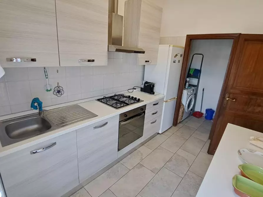 Immagine 10 di Casa trifamiliare in vendita  a Rosignano Marittimo