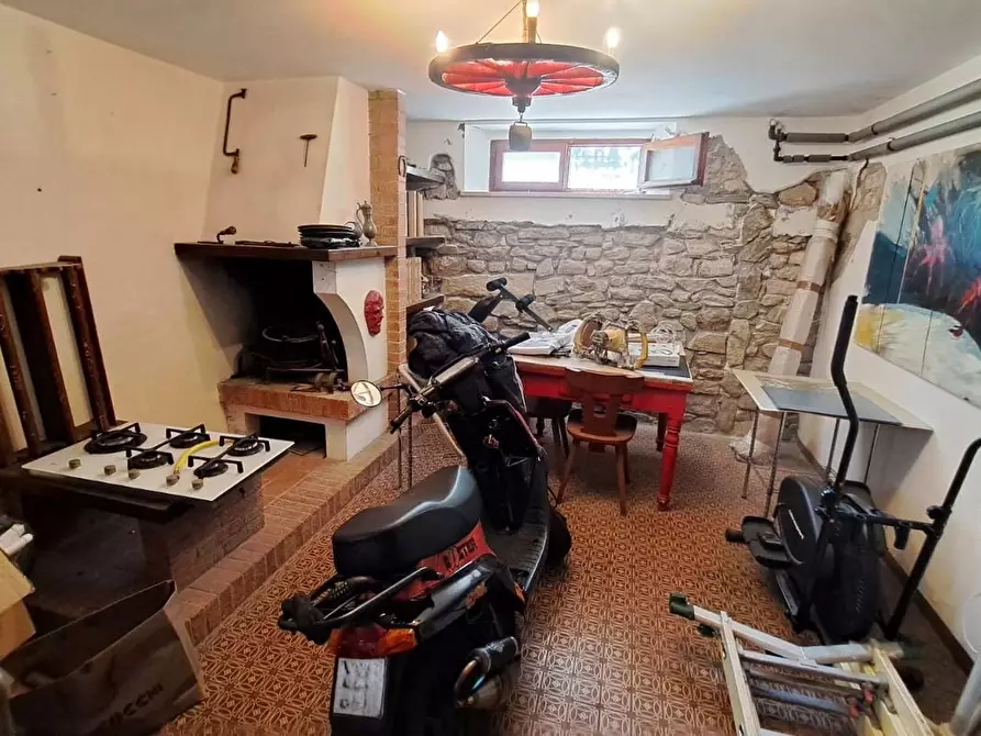 Immagine 17 di Casa trifamiliare in vendita  a Rosignano Marittimo