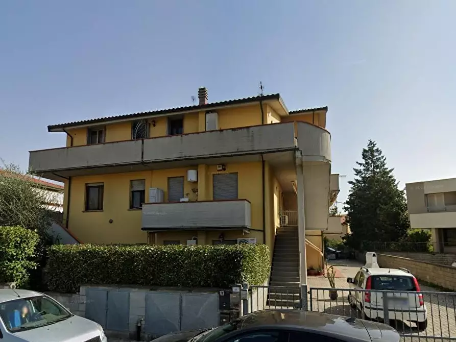 Immagine 2 di Appartamento in vendita  a Santa Maria A Monte