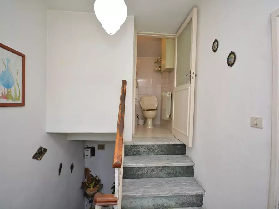 Immagine 22 di Casa semindipendente in vendita  a Montignoso