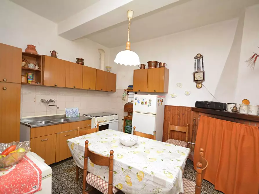 Immagine 7 di Casa semindipendente in vendita  a Montignoso