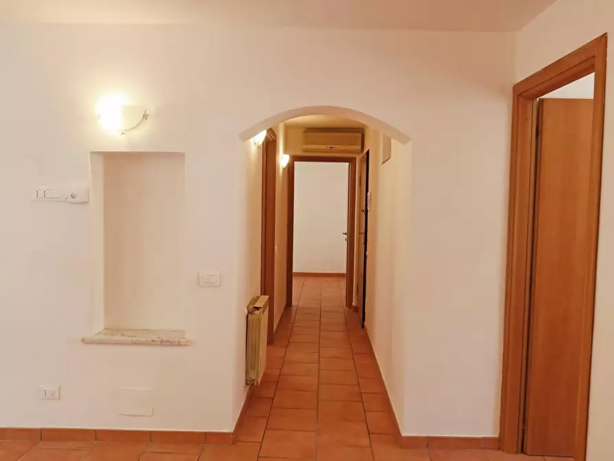 Immagine 9 di Appartamento in vendita  a Aulla