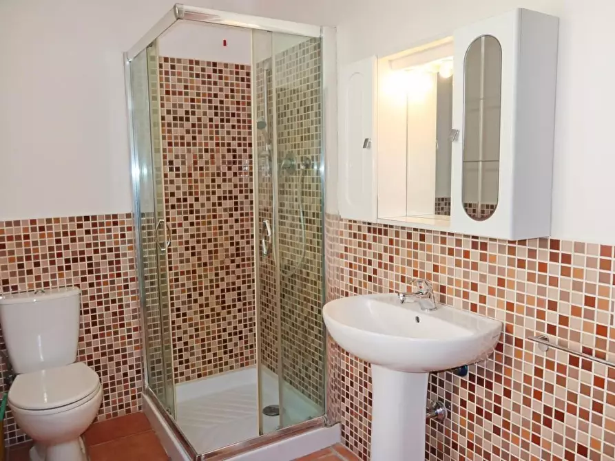 Immagine 12 di Appartamento in vendita  a Aulla