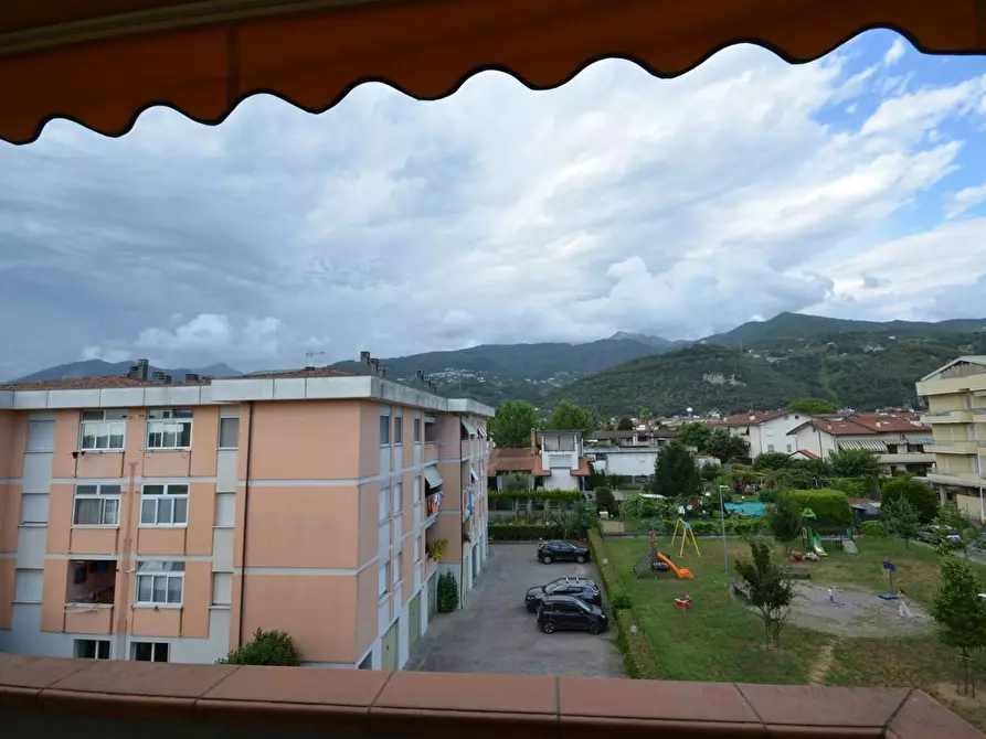 Immagine 24 di Appartamento in vendita  a Montignoso