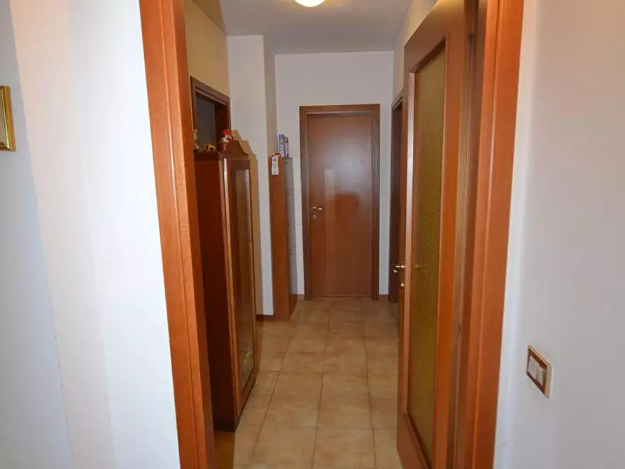 Immagine 20 di Appartamento in vendita  a Montignoso