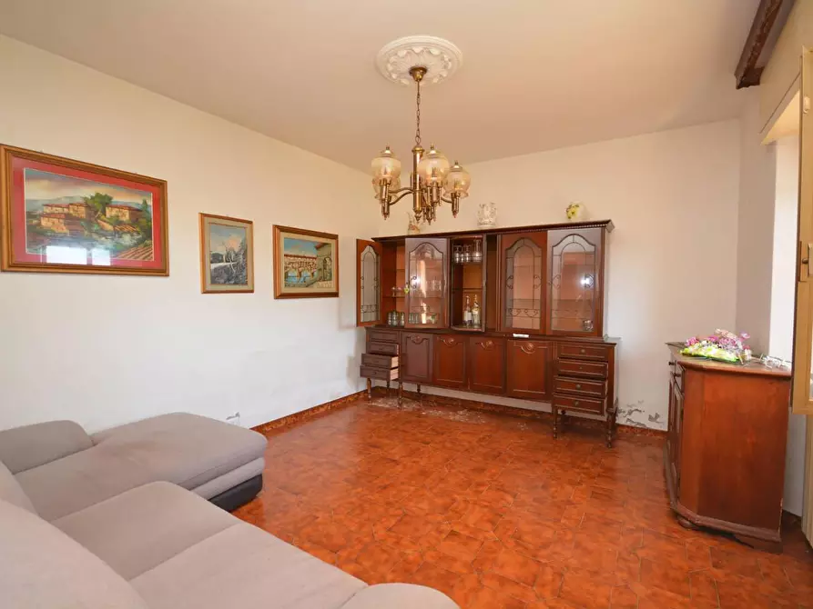 Immagine 14 di Casa bifamiliare in vendita  a Montignoso