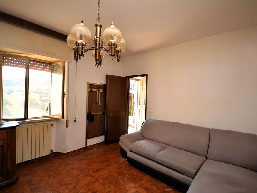 Immagine 16 di Casa bifamiliare in vendita  a Montignoso