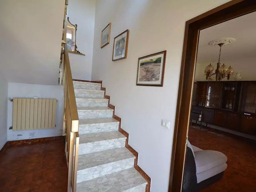 Immagine 19 di Casa bifamiliare in vendita  a Montignoso