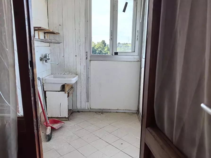 Immagine 31 di Appartamento in vendita  a Montopoli In Val D'arno