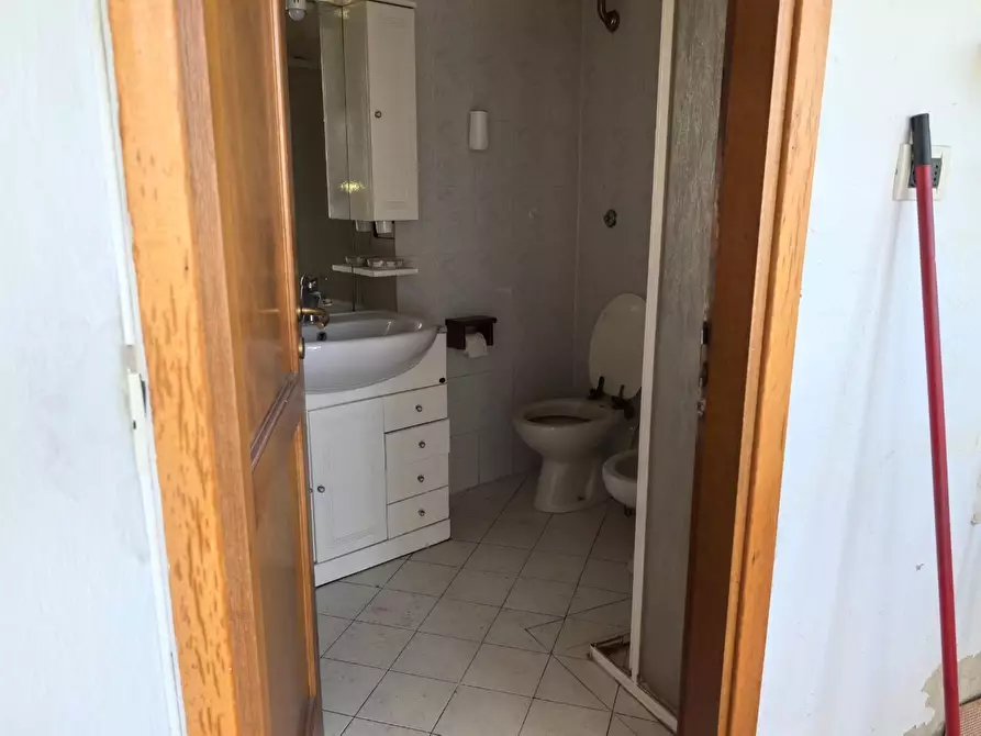 Immagine 28 di Appartamento in vendita  a Montopoli In Val D'arno