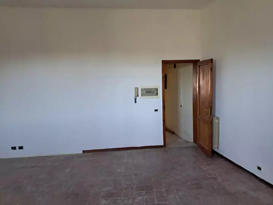 Immagine 4 di Appartamento in vendita  a Montopoli In Val D'arno