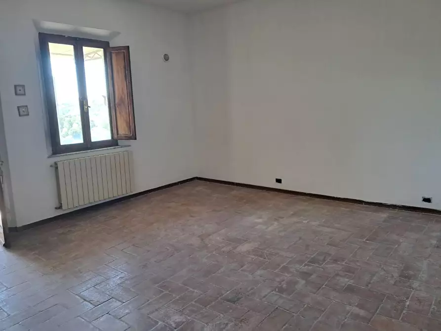 Immagine 7 di Appartamento in vendita  a Montopoli In Val D'arno