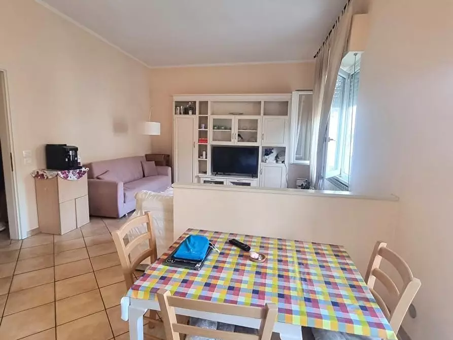 Immagine 23 di Appartamento in vendita  a Viareggio