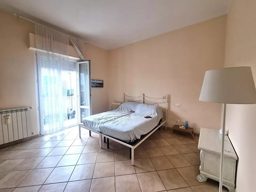 Immagine 12 di Appartamento in vendita  a Viareggio