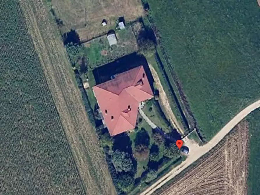 Immagine 1 di Casa bifamiliare in vendita  a Poirino