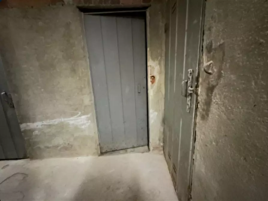 Immagine 10 di Ufficio in vendita  a Torino