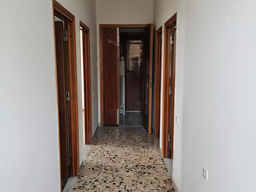 Immagine 10 di Appartamento in vendita  a Casole D'elsa