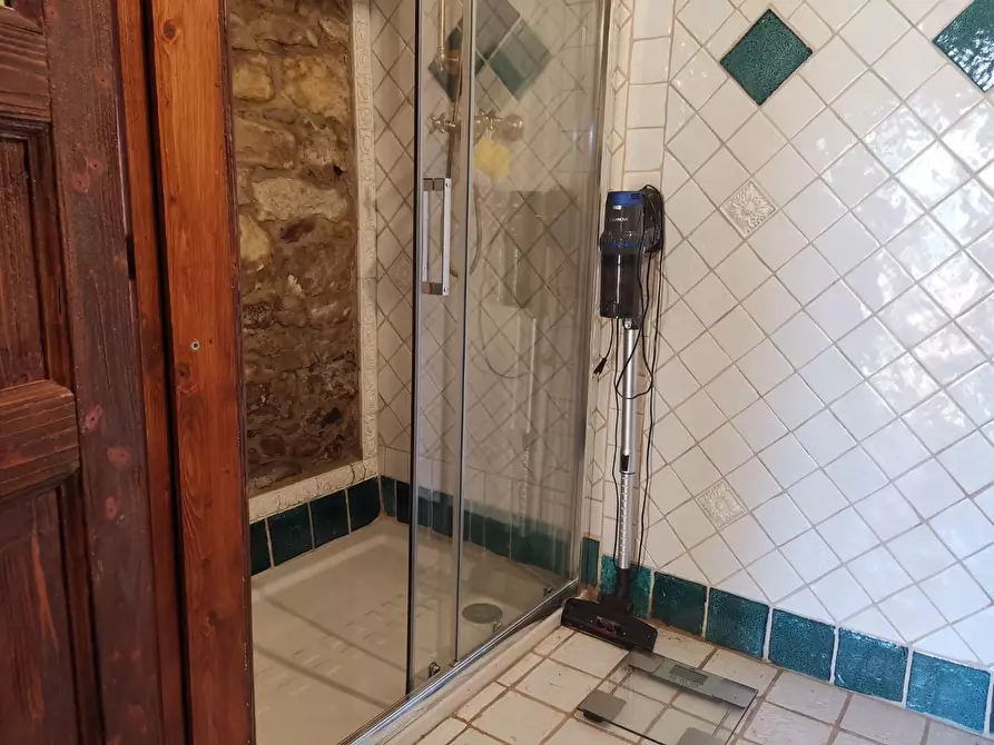 Immagine 4 di Appartamento in affitto  a Buti