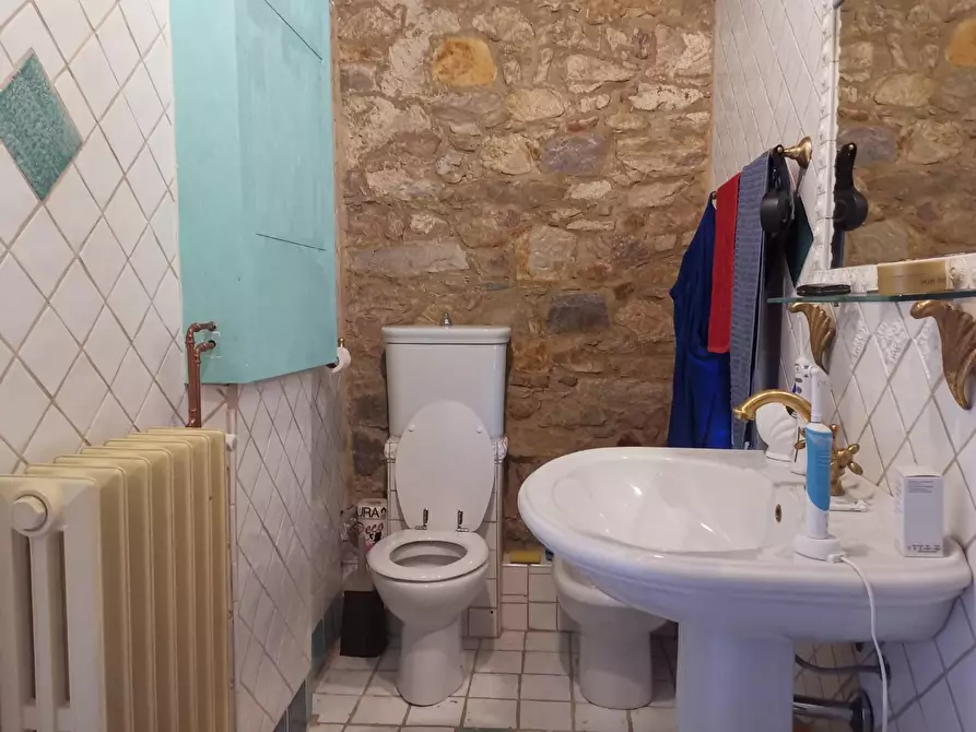 Immagine 5 di Appartamento in affitto  a Buti