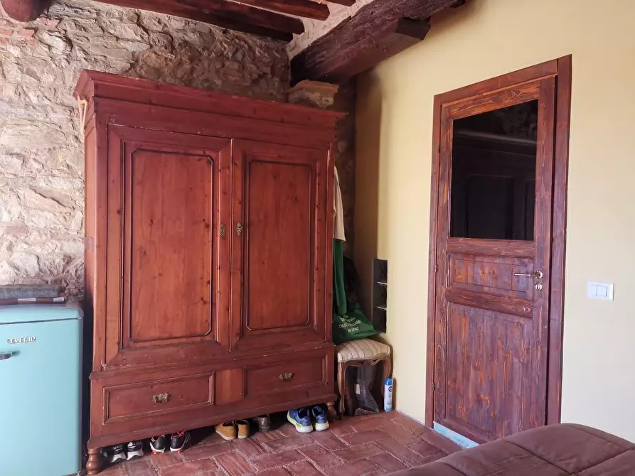 Immagine 2 di Appartamento in affitto  a Buti