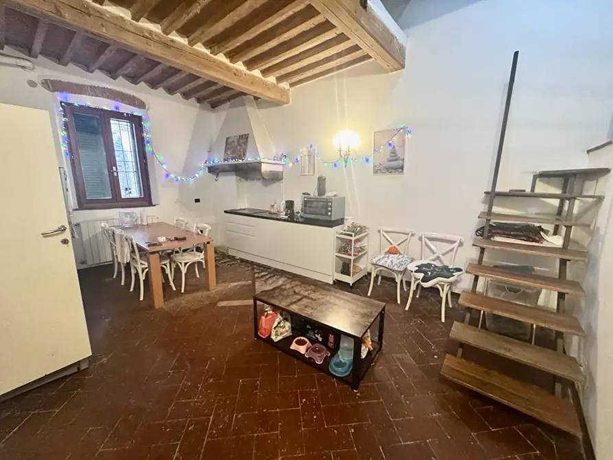 Immagine 7 di Appartamento in affitto  a Pisa