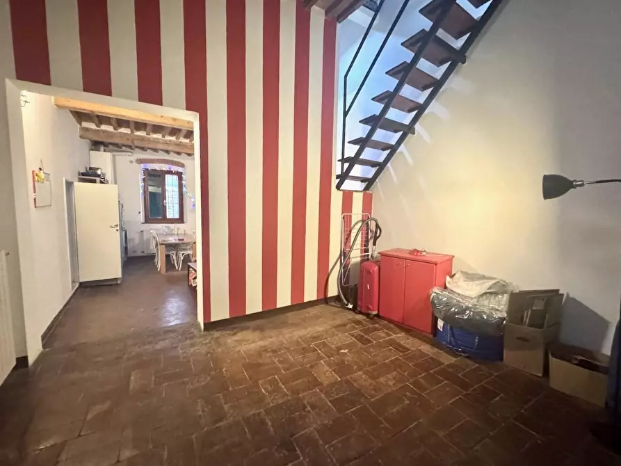 Immagine 17 di Appartamento in affitto  a Pisa