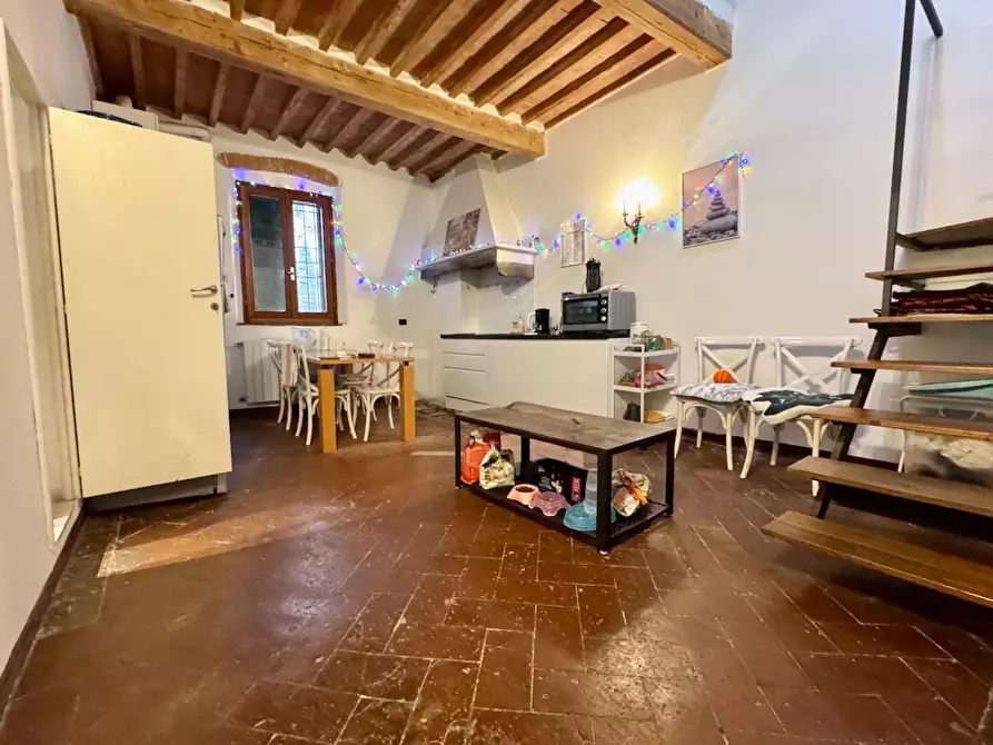 Immagine 8 di Appartamento in affitto  a Pisa