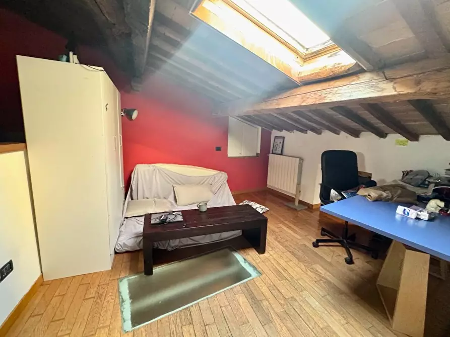Immagine 27 di Appartamento in affitto  a Pisa