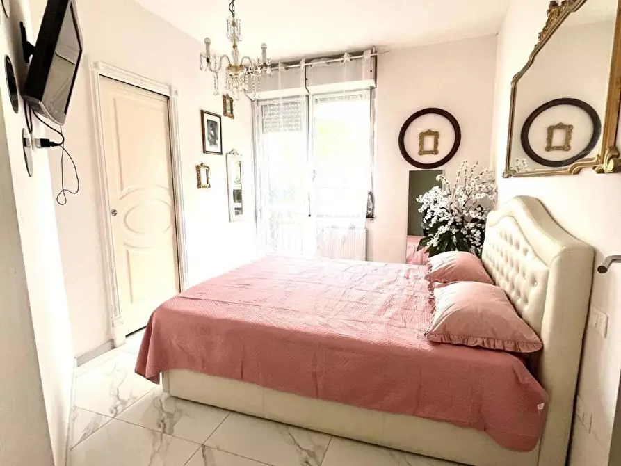 Immagine 12 di Appartamento in vendita  a Santo Stefano Di Magra