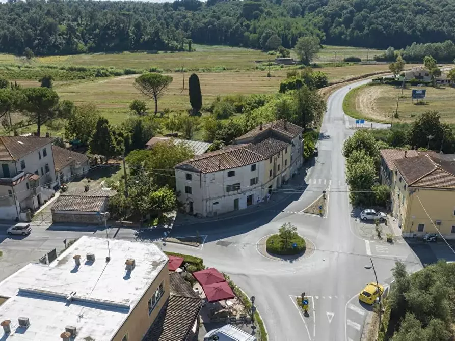 Immagine 1 di Appartamento in vendita  a Crespina Lorenzana