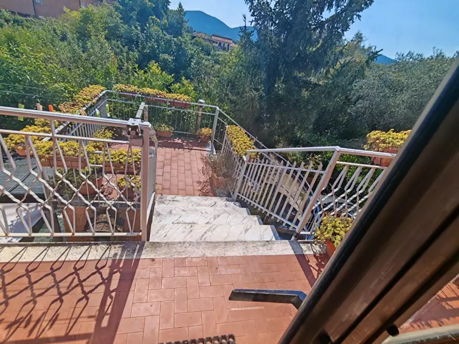 Immagine 14 di Casa semindipendente in vendita  a Castelnuovo Magra