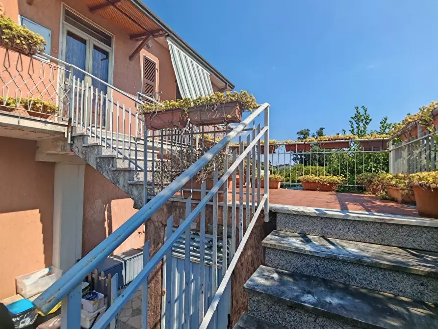 Immagine 22 di Casa semindipendente in vendita  a Castelnuovo Magra