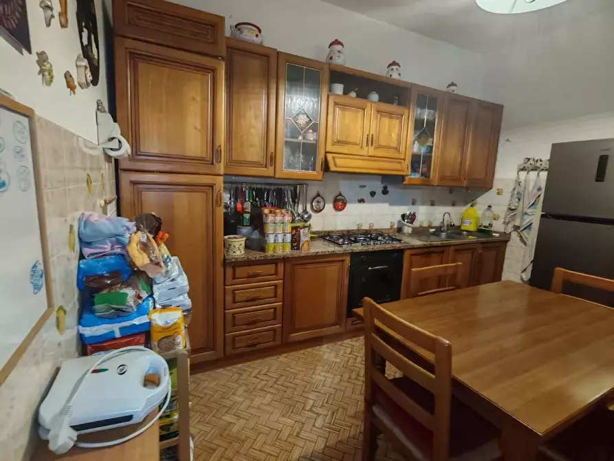 Immagine 11 di Casa semindipendente in vendita  a Castelnuovo Magra