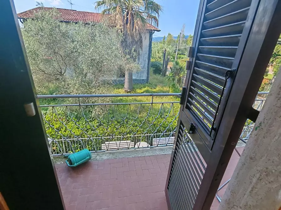 Immagine 2 di Casa semindipendente in vendita  a Castelnuovo Magra