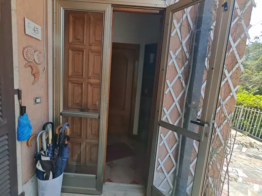 Immagine 30 di Casa semindipendente in vendita  a Castelnuovo Magra