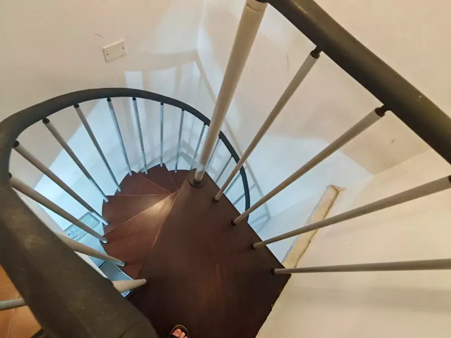 Immagine 5 di Casa semindipendente in vendita  a Castelnuovo Magra