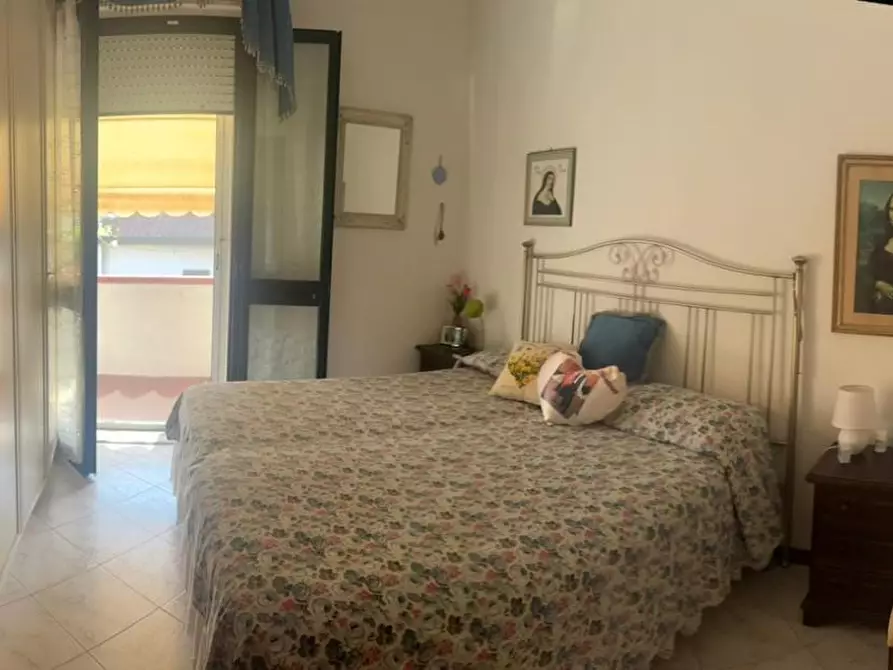 Immagine 6 di Villetta a schiera in vendita  a Massa