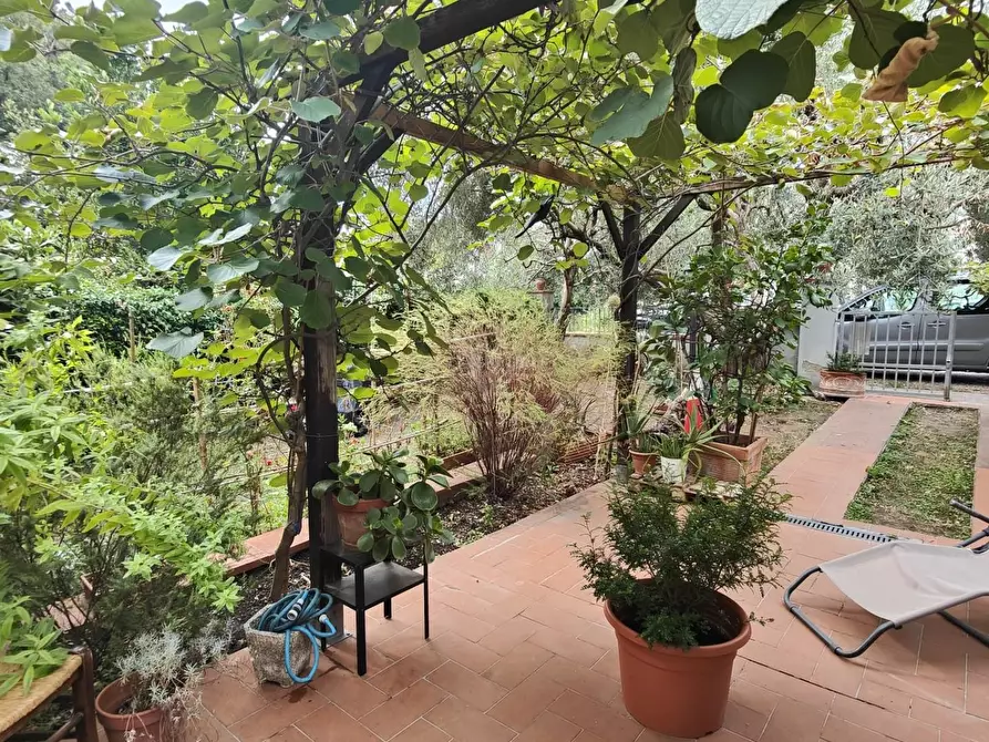 Immagine 24 di Terratetto in vendita  a Cascina