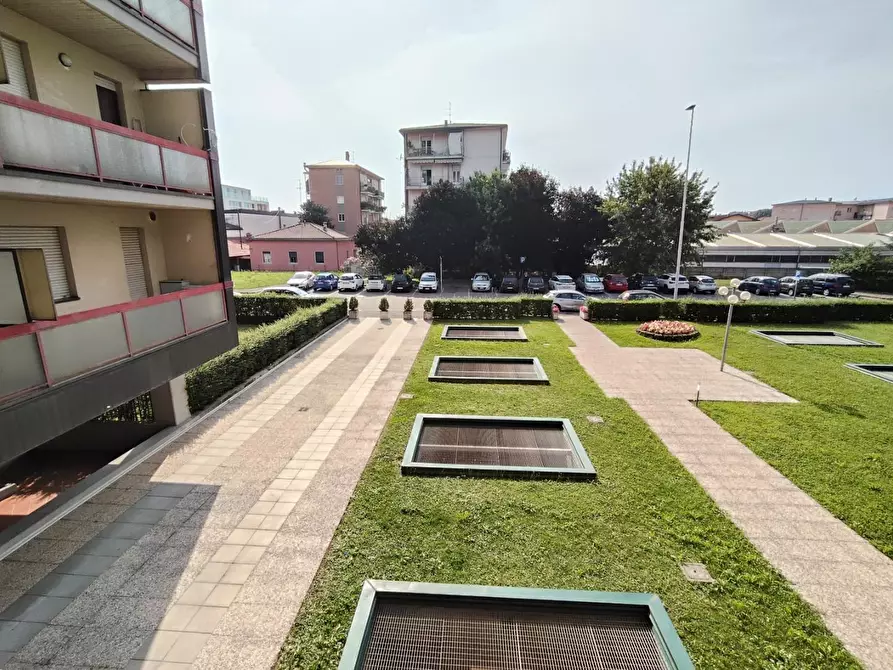 Immagine 34 di Appartamento in vendita  a Bergamo