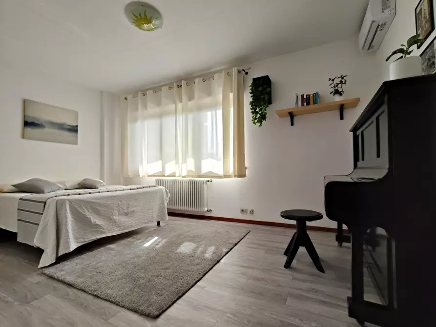 Immagine 25 di Appartamento in vendita  a Bergamo