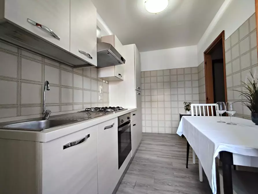 Immagine 10 di Appartamento in vendita  a Bergamo