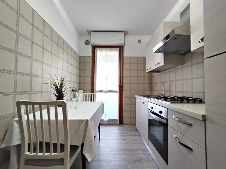 Immagine 6 di Appartamento in vendita  a Bergamo