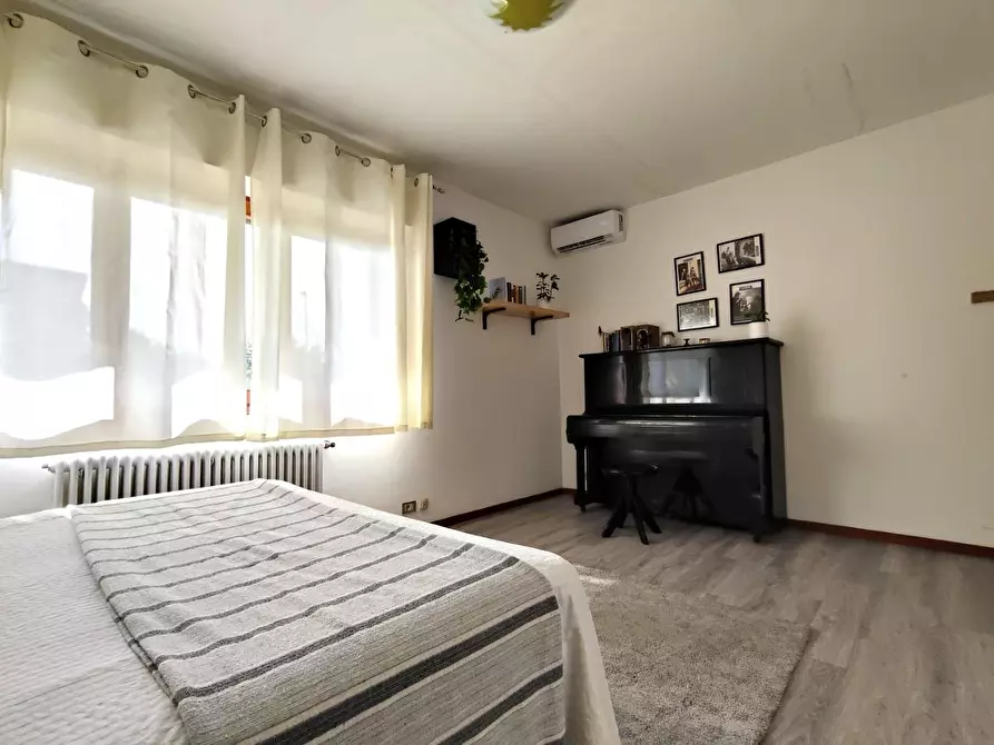 Immagine 26 di Appartamento in vendita  a Bergamo